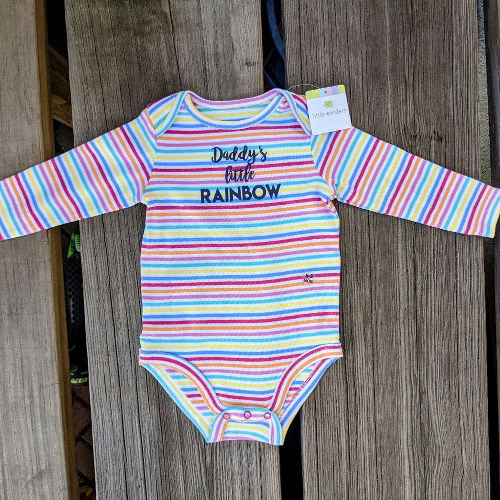 3/$25 LITTLE WONDERS "Daddy's Little Rainbow" Bodysuit